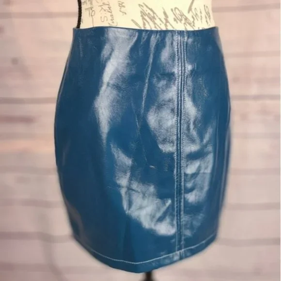 Urban Outfitters Vinyl Mini Skirt - Picture 2 of 4